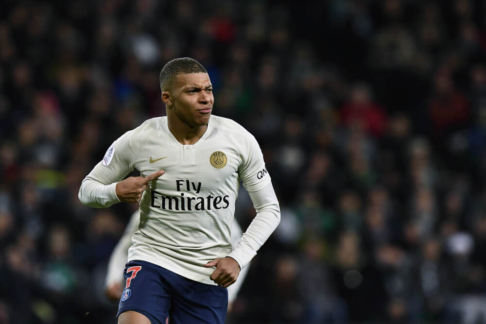 美元指数跌约0.6%，一度创逾四个月新低